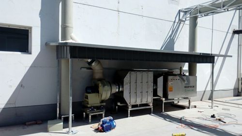 河北邯郸工厂废气处理设备UV光氧光催设备  一级过滤 