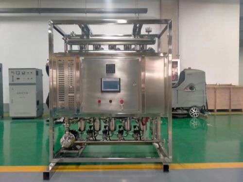 冠宇牌实验室蒸馏水器电加热列管多效式均可定制产水量20L-5000L