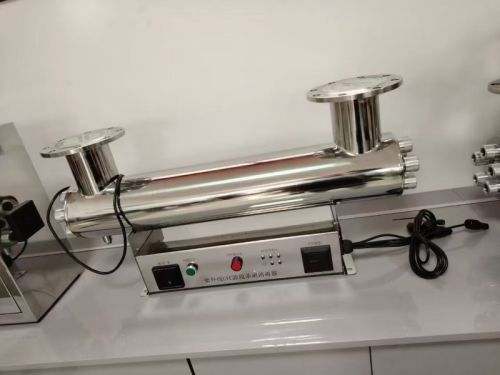 紫外线消毒器
