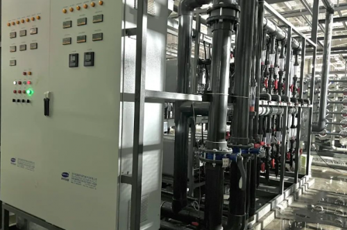 懿华水处理大流量工业型CEDI膜堆助力安徽某光伏企业实现超纯水产水流量400m3/h