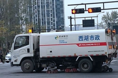 环卫项目多点开花！福龙马7月份三项对外投资事项有新进展！