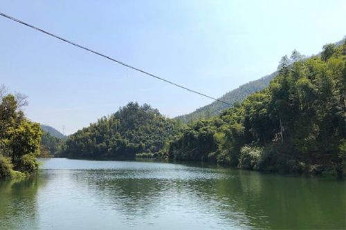 《江西省鄱阳湖流域总磷污染防治条例》发布 2024年1月1日起施行