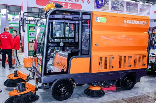 全国人大代表发声：建议设立中国环卫工人节