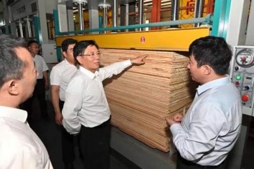 生态环境部党组书记孙金龙赴山东省调研大气污染防治工作