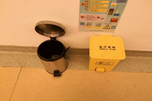 玉树州玉树市生态环境局开展医疗机构生态环境监管专项检查工作