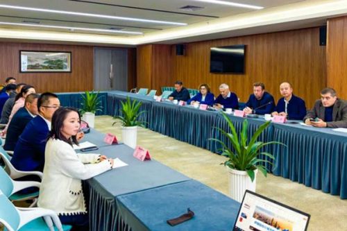共话俄罗斯市场新机遇，侨银股份拓展海外战略版图再迈新步伐