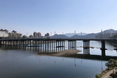 中国能建葛洲坝生态环保公司湖南祁阳污水处理厂分布式光伏项目并网发电