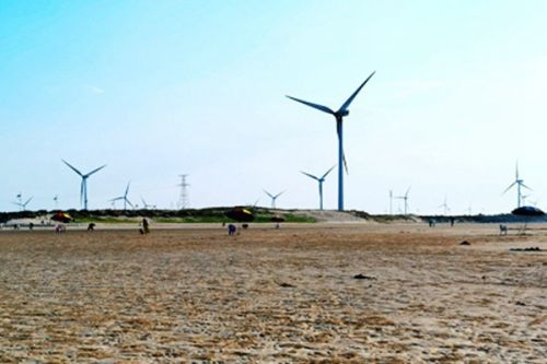 全国批量商用陆上最大风力发电机组项目全容量并网