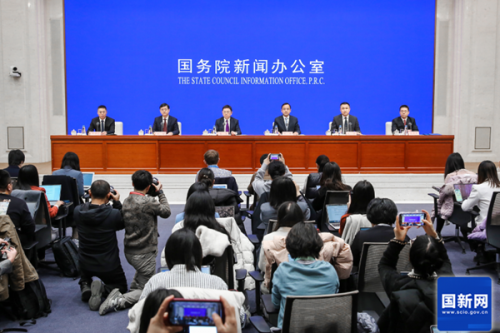 国务院政策例行吹风会：吸引外资有助于促进形成新质生产力