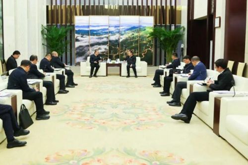 国家电投集团与青海省西宁市座谈，拟进一步深化能源合作