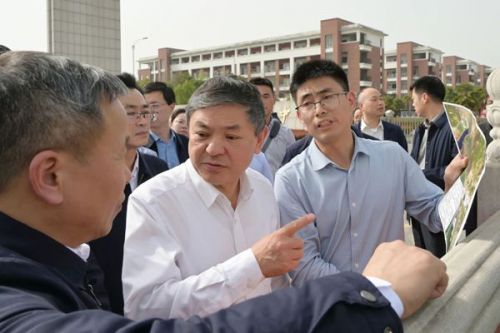 生态环境部部长黄润秋赴安徽省调研生态环境保护工作