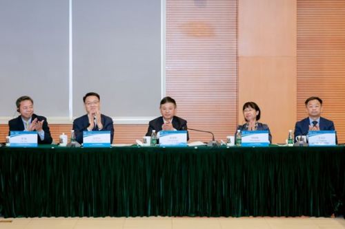 赵英民当选“一带一路”绿色发展国际联盟理事长