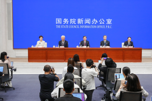 国新办举行新闻发布会 介绍全面推进江河保护治理有关情况
