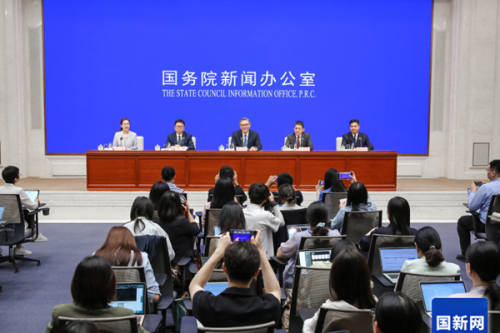 商务部：截至上半年，以旧换新带动销售额2.9万亿元