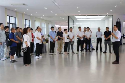 “绿色发展&#183;低碳先行”污水处理设备与技术服务供需对接会在川源成功举办