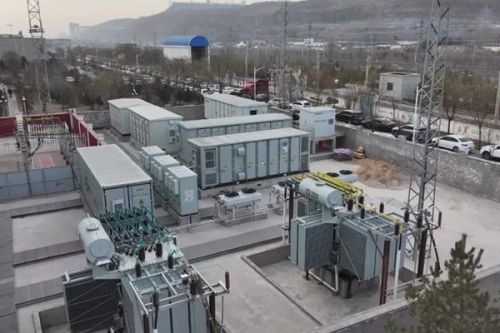 新能源＋重载铁路！我国首条绿色供能铁路项目投运