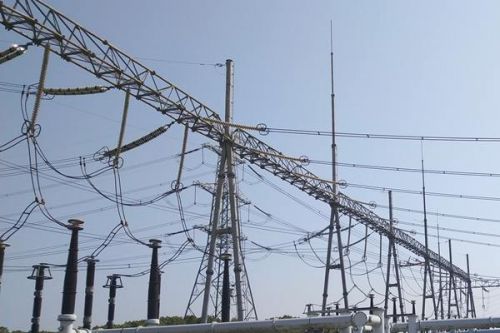 使能运营商，华为发布新一代绿色AI站点和GW级AIDC解决方案