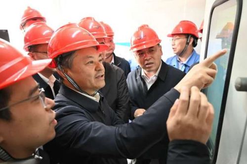 生态环境部部长黄润秋赴浙江省调研生态环境保护工作
